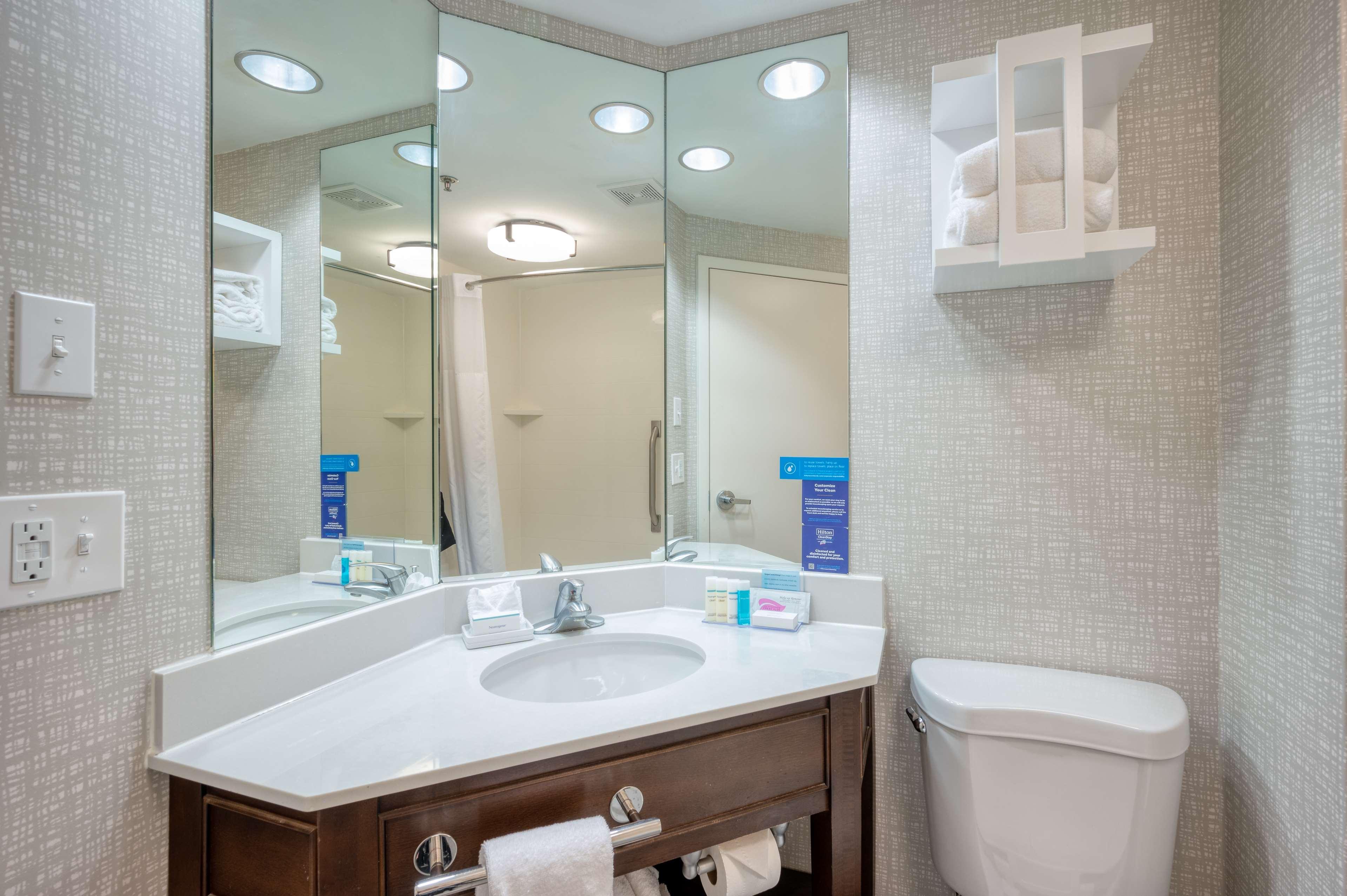 Hampton Inn Janesville Eksteriør billede