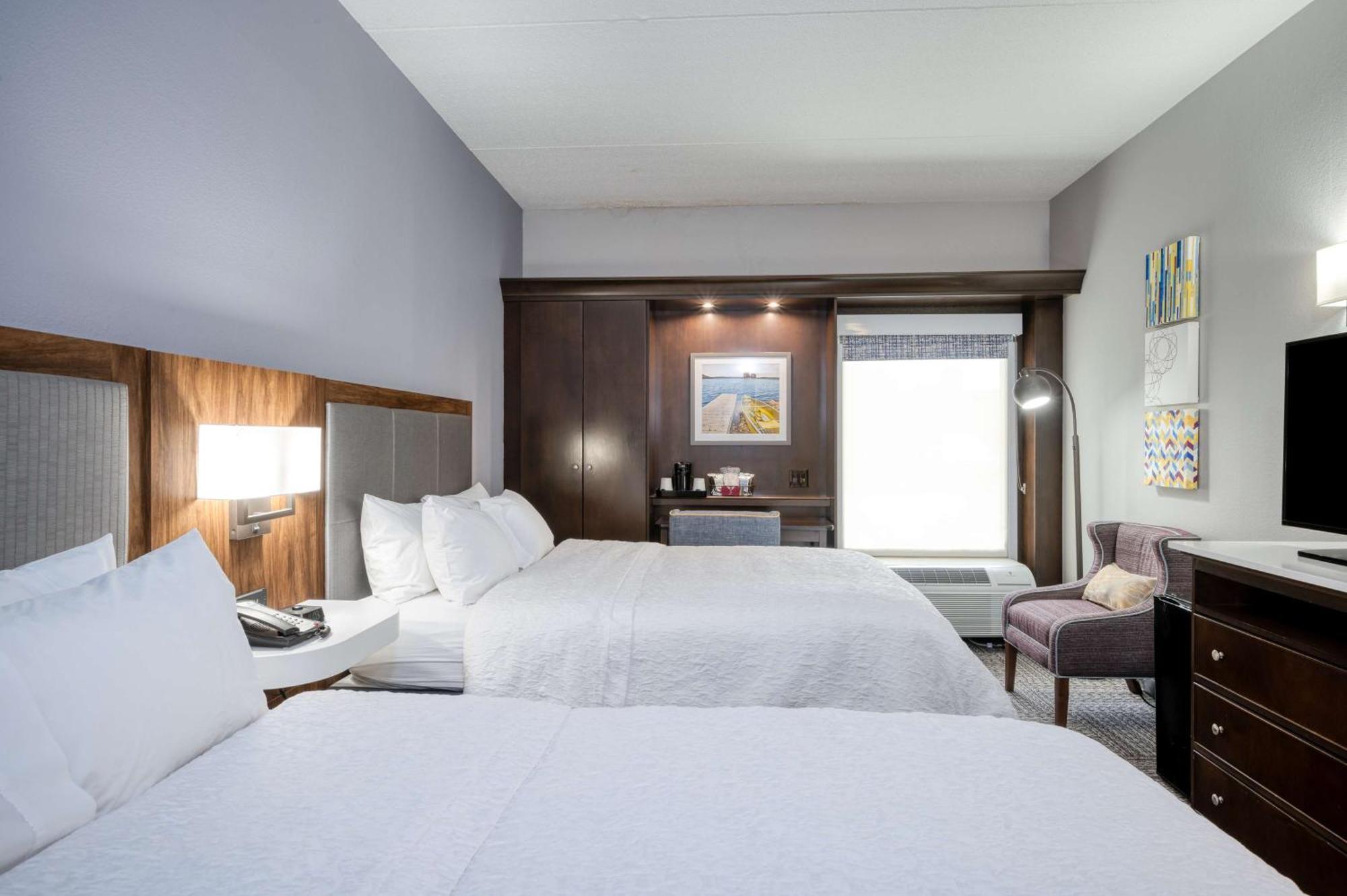 Hampton Inn Janesville Eksteriør billede